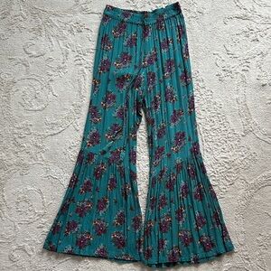 Floral Wide-Leg Pants
